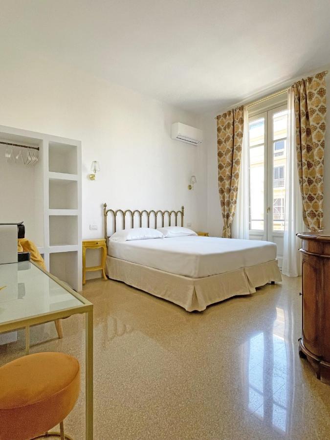 Isola - Smart Aparthotel Messine Extérieur photo