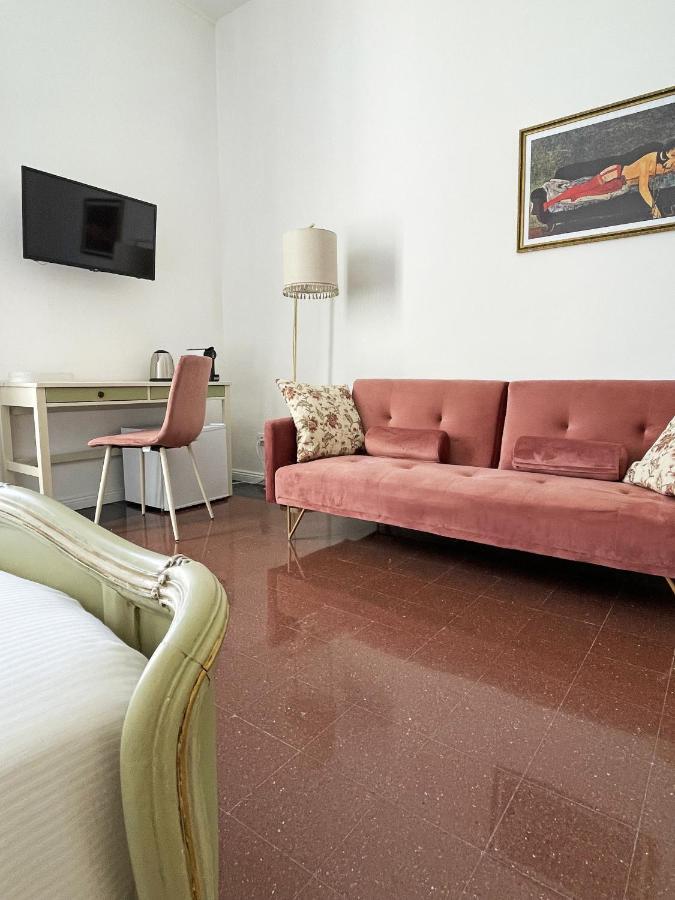 Isola - Smart Aparthotel Messine Extérieur photo