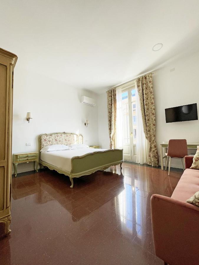 Isola - Smart Aparthotel Messine Extérieur photo